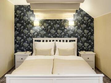 Фото номера Стандартные апартаменты Отель Hotel Antek г. Zlinice 3